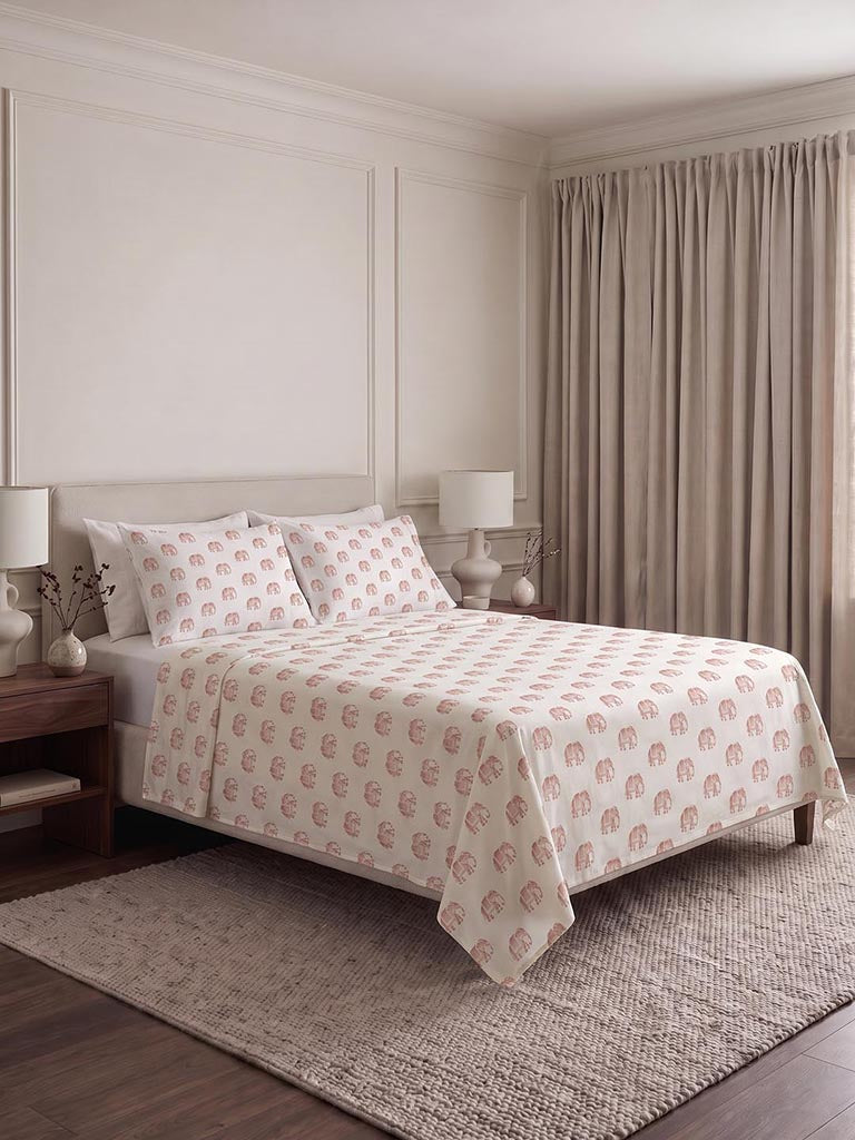 Westside Home Dusty Pink Elephant Printed Queen Bed Sheet Set