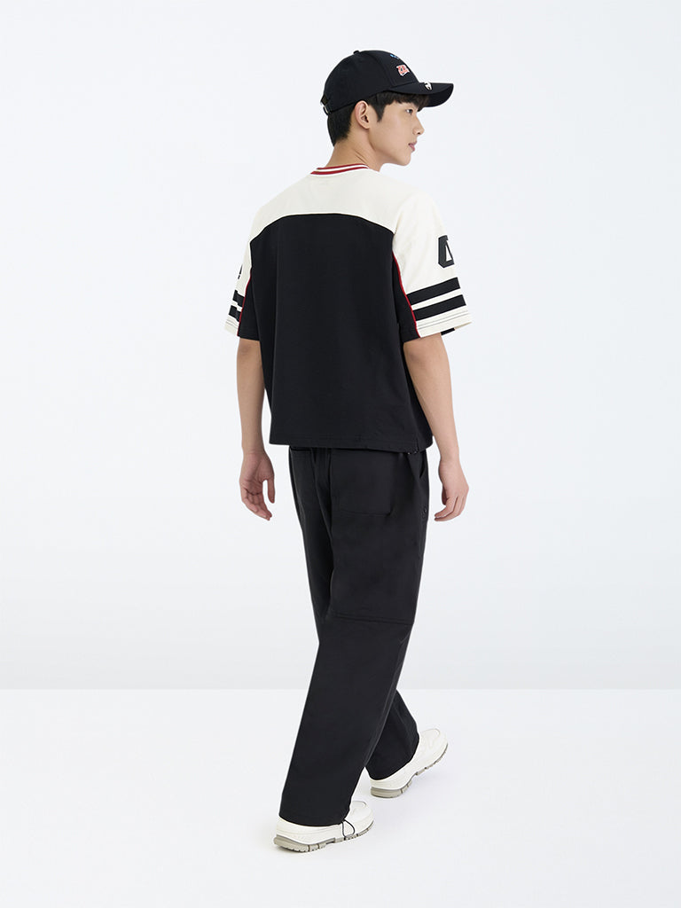 Y&F Kids Boys Black Cargo-Style Mid-Rise Pants