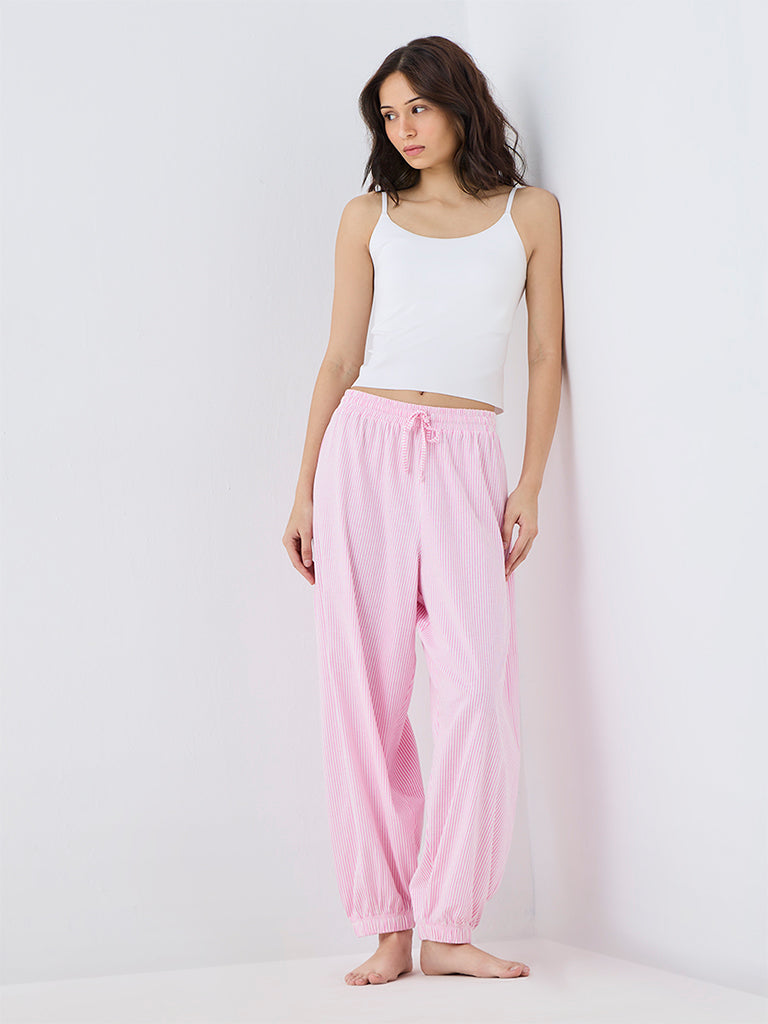 Superstar White Ribbed-Textured Camisole