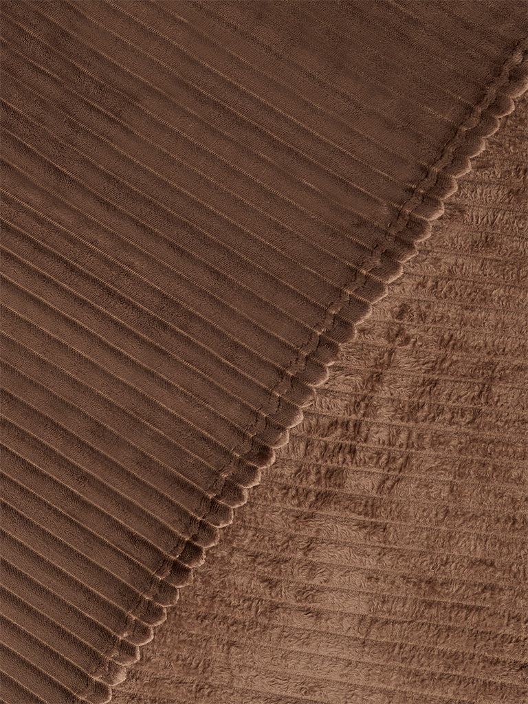 Westside Home Brown Ribbed-Textured Queen Bed Fleece Blanket