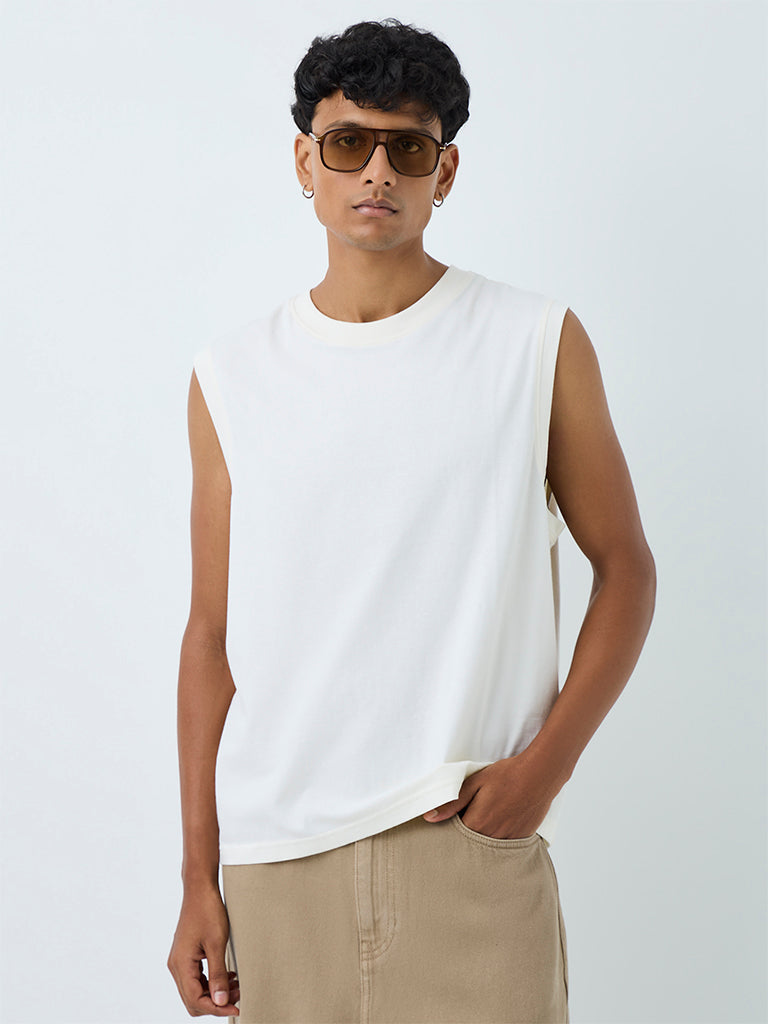 Nuon Off-White Solid Relaxed-Fit Cotton T-Shirt