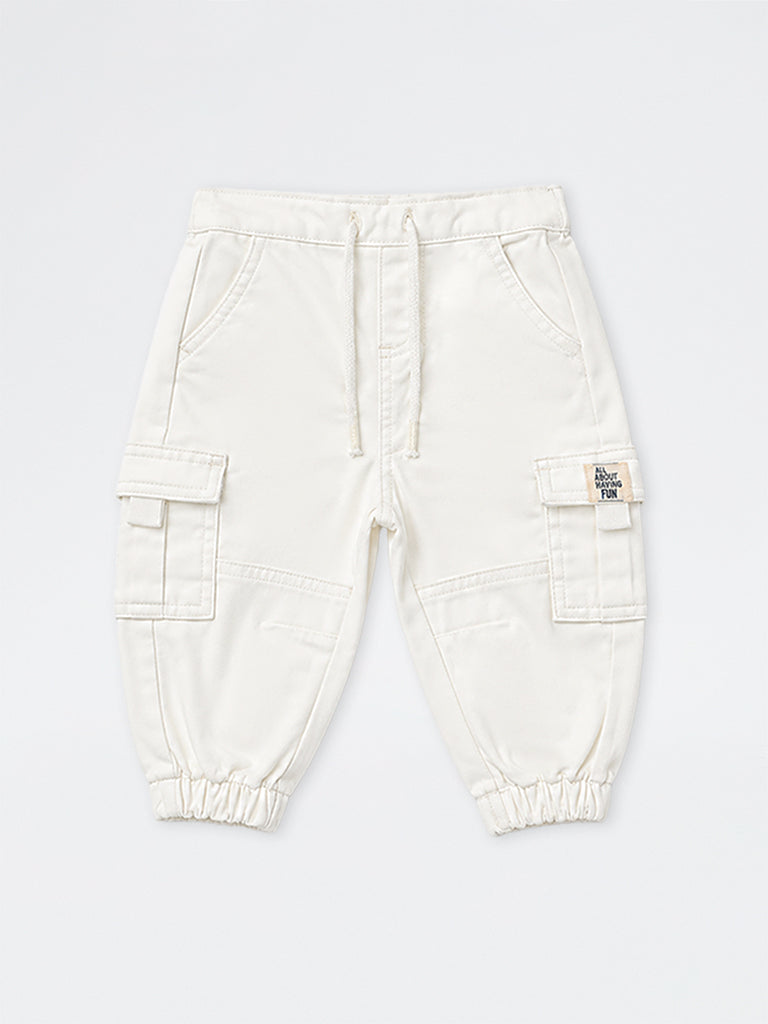 HOP Baby Boys White Solid Mid-Rise Cotton-Blend Joggers