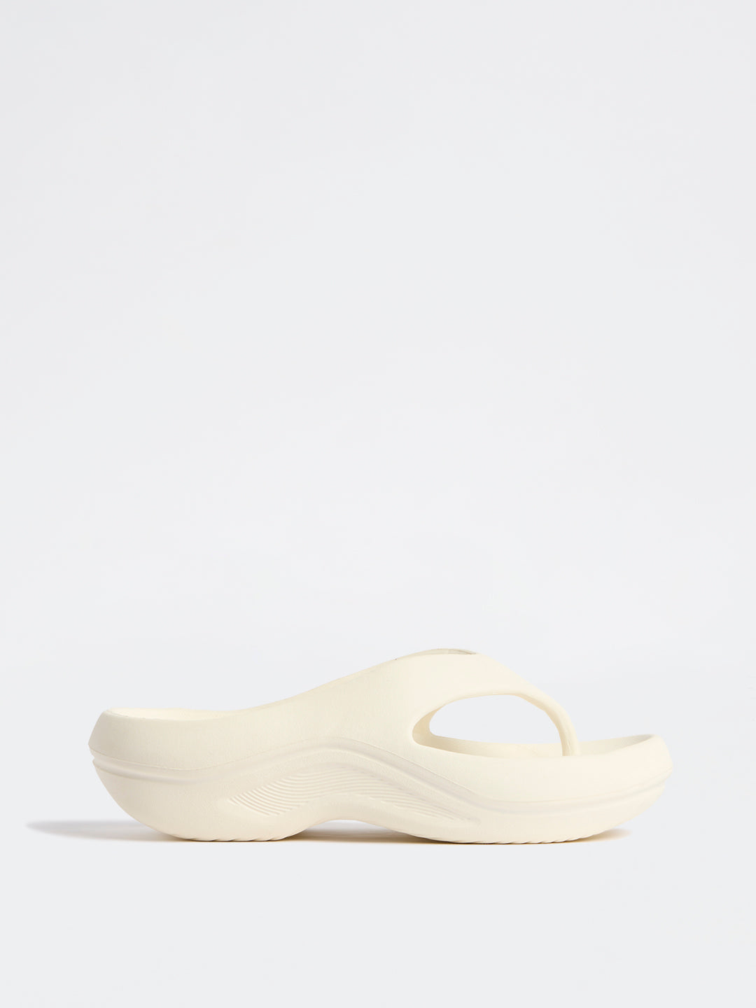 LUNA BLU Ivory Comfort Flip-Flops