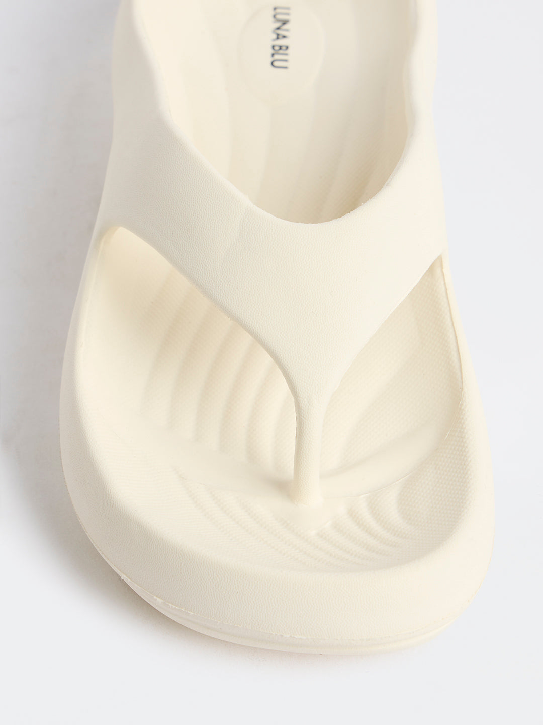 LUNA BLU Ivory Comfort Flip-Flops