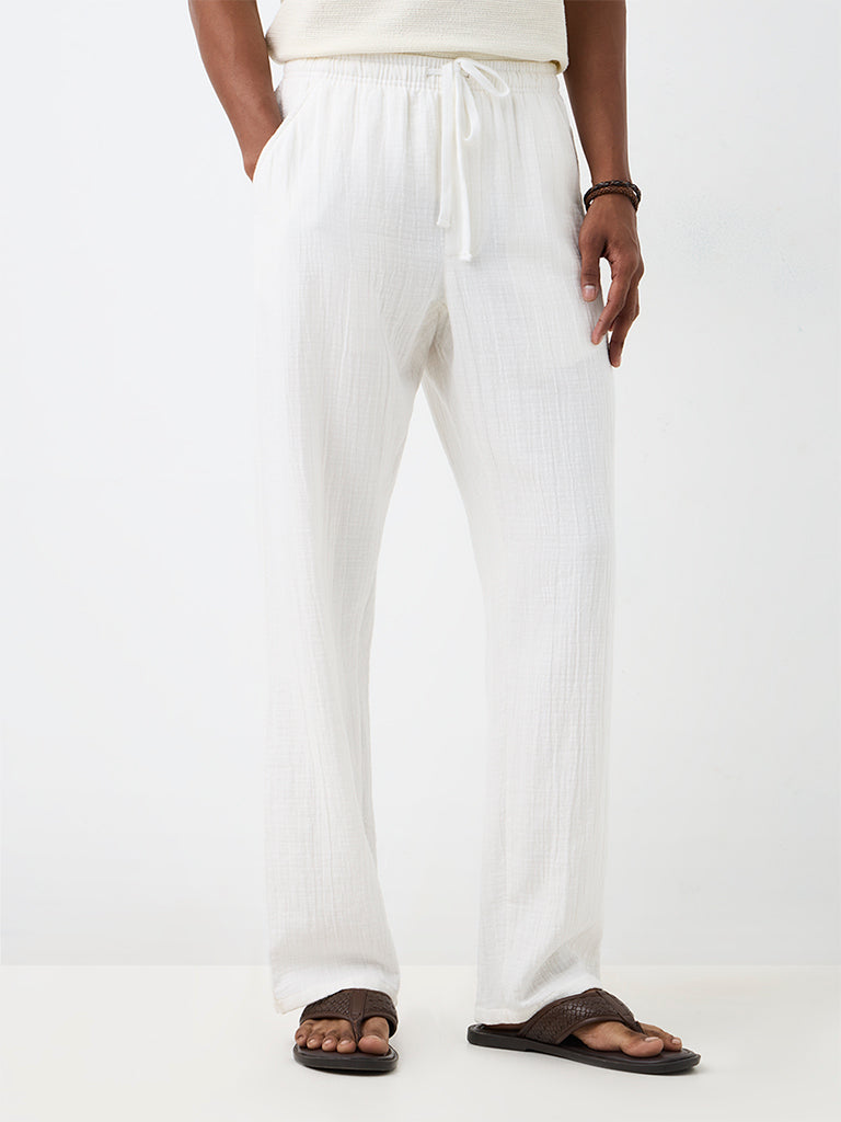 ETA White Crinkle-Textured Relaxed-Fit Mid-Rise Chinos