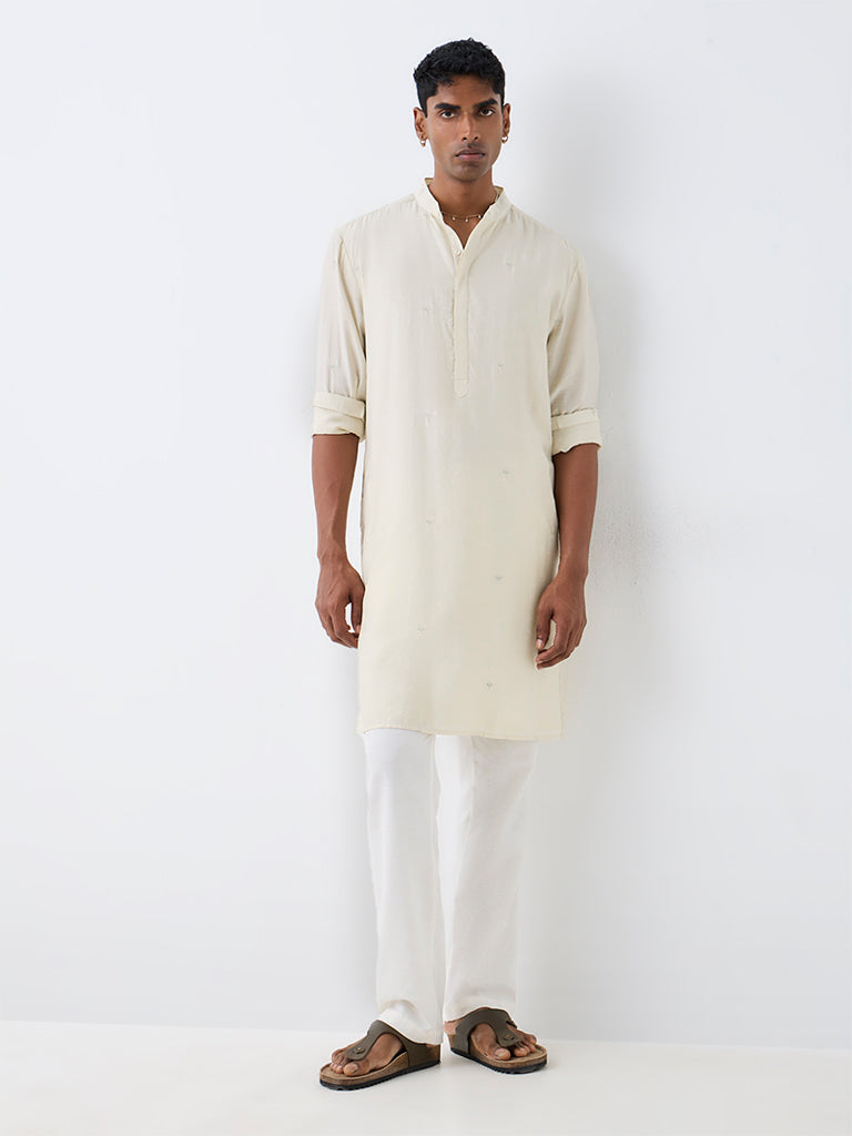 Kala by ETA Off-White Foliage Embroidered Relaxed-Fit Kurta