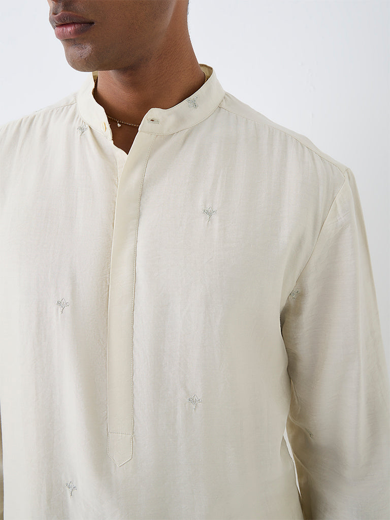 Kala by ETA Off-White Foliage Embroidered Relaxed-Fit Kurta