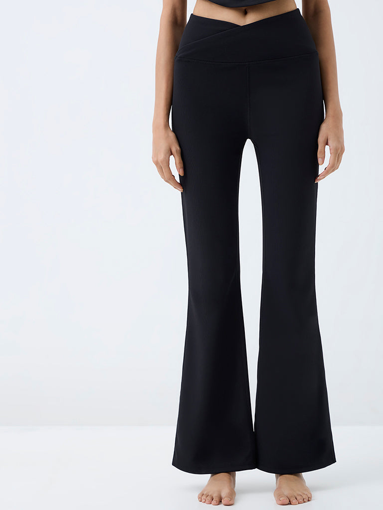 Nuoflexx Black Cross-Waist High-Rise Yoga Pants