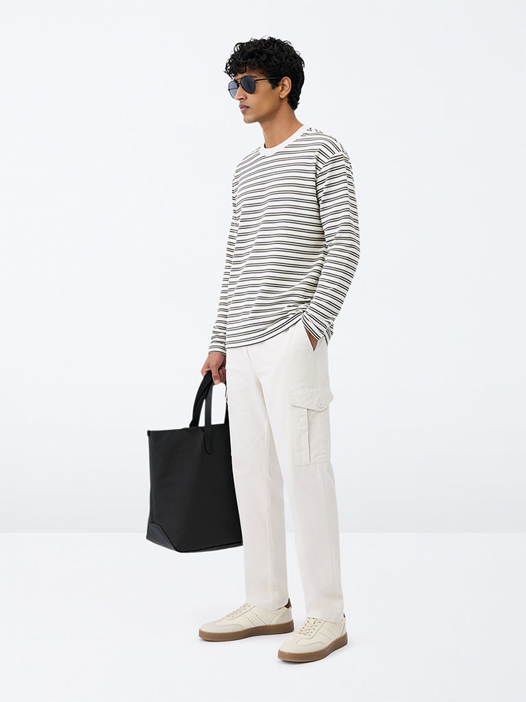 WES Casuals Off-White Relaxed-Fit Mid-Rise Cotton Cargo Pants