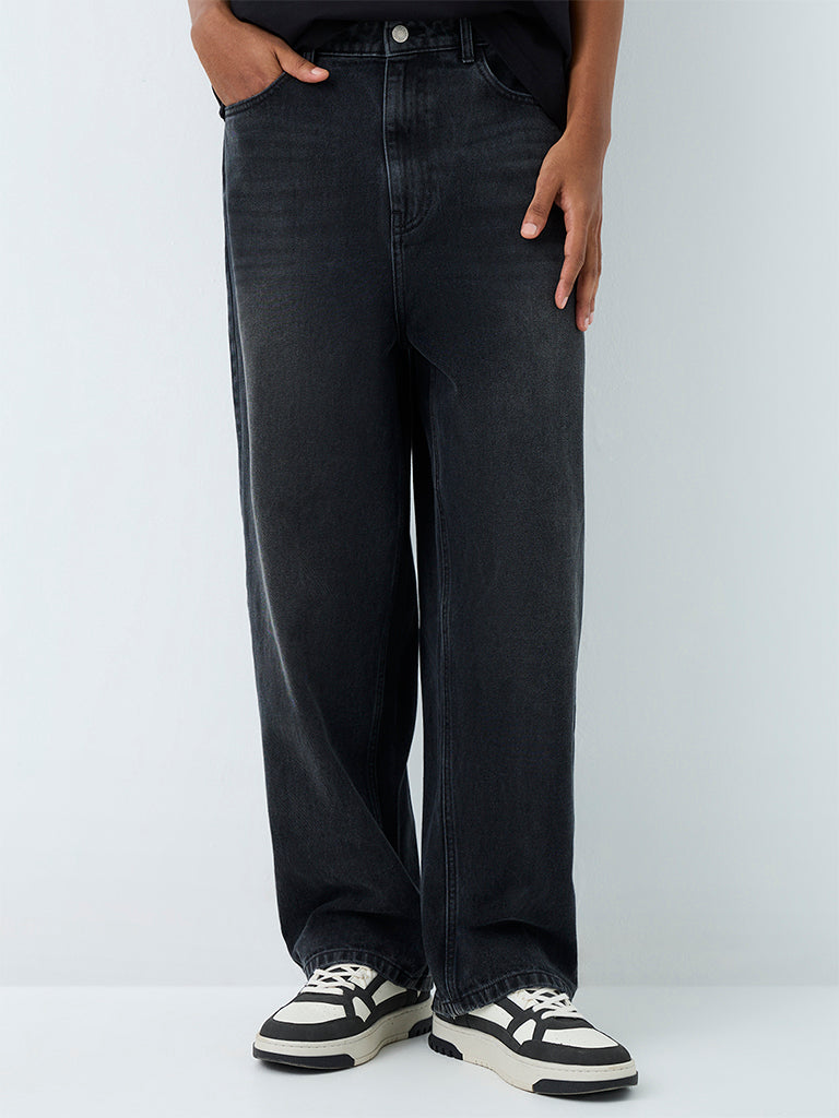 Nuon Charcoal Skater-Fit Mid-Rise Jeans