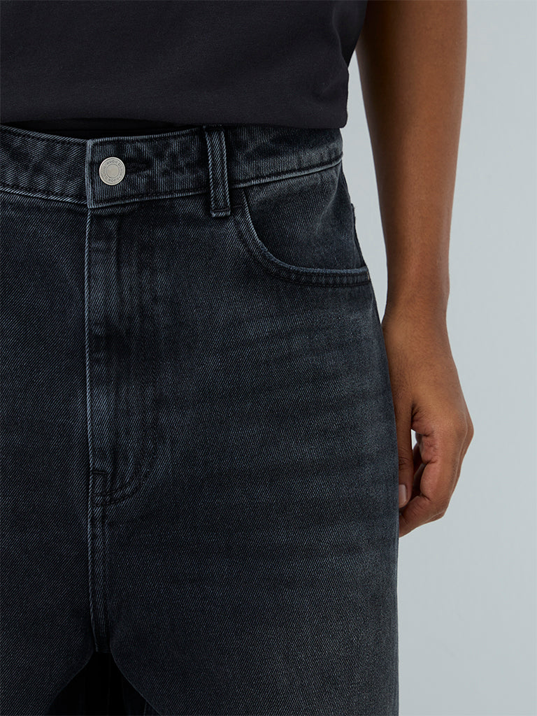 Nuon Charcoal Skater-Fit Mid-Rise Jeans