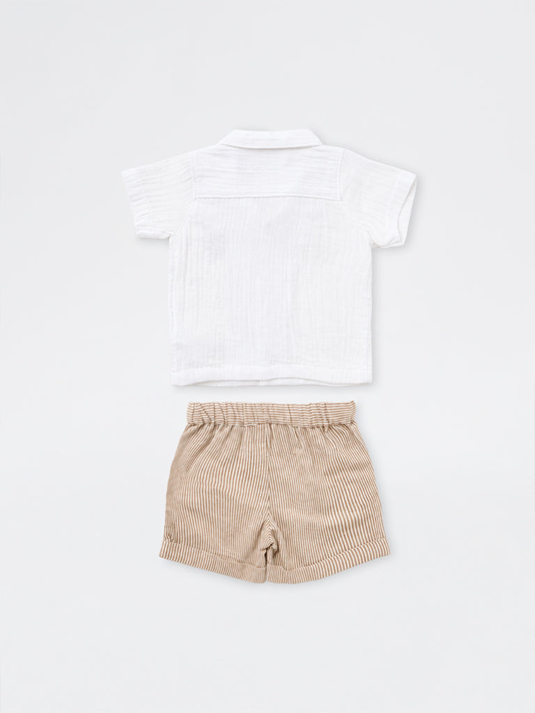 HOP Baby Boys White Crinkle-Textured Cotton Shirt and Shorts Set