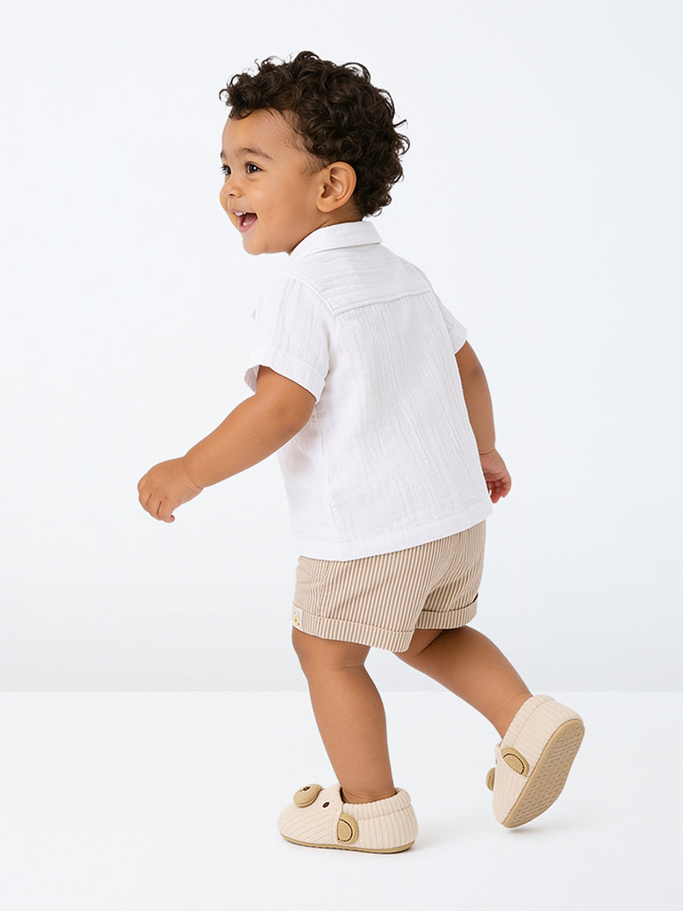 HOP Baby Boys White Crinkle-Textured Cotton Shirt and Shorts Set