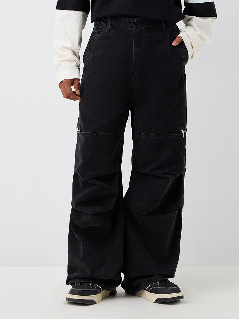 Nuon Black Panelled Relaxed-Fit Mid-Rise Cargo Jeans