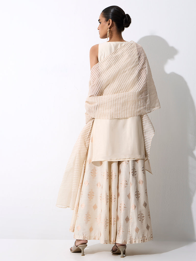 Vark Ivory Embroidered A-Line Ethnic Set