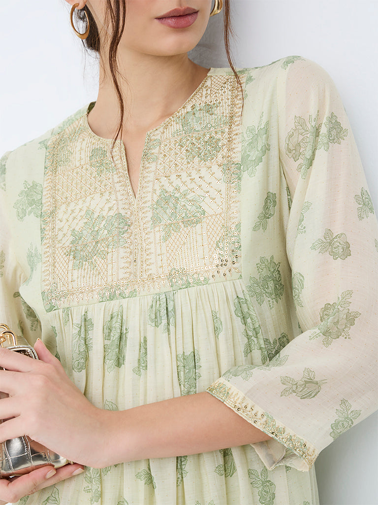 Utsa Light Green Floral Printed Empire-Line Kurta