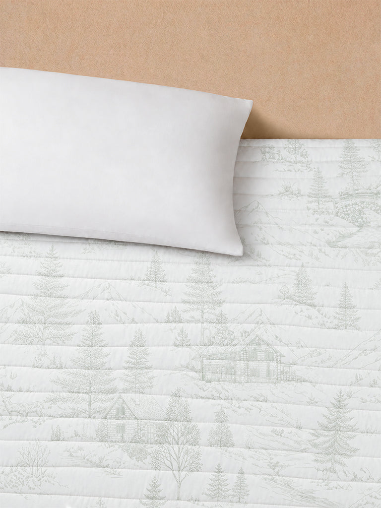 Westside Home Green Toile Printed Quilted Queen Bed Comforter