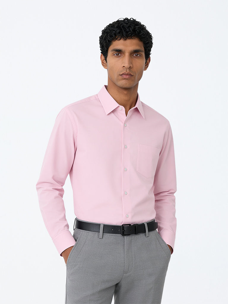 WES Formals Pink Solid Relaxed-Fit Cotton Shirt