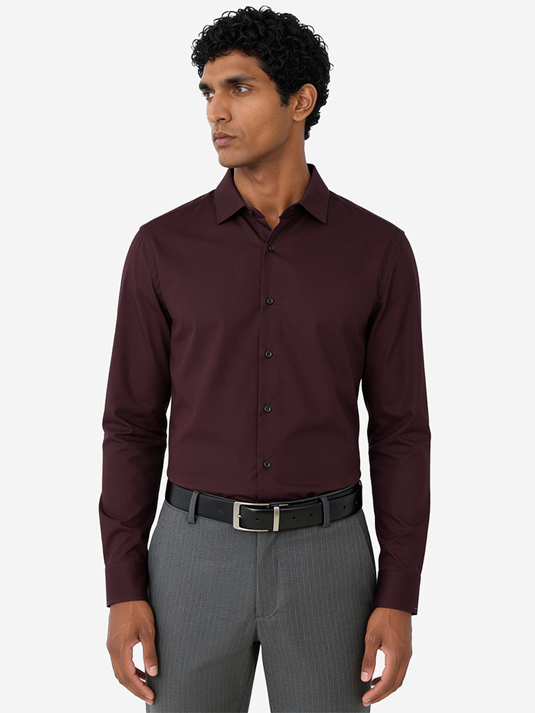 WES Formals Dark Wine Solid Slim-Fit Cotton-Blend Shirt