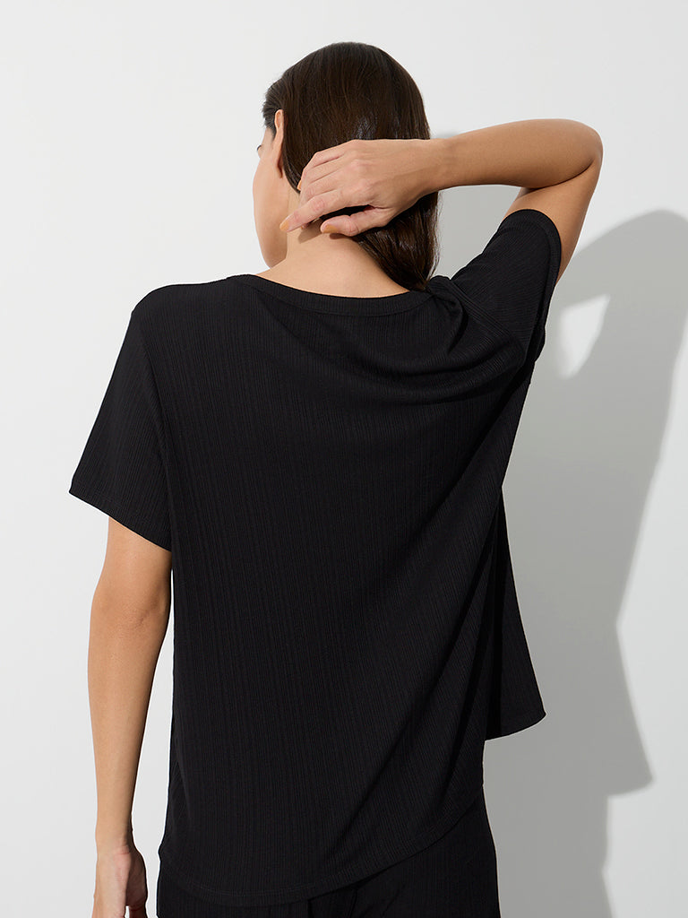 Wunderlove Black Solid T-Shirt