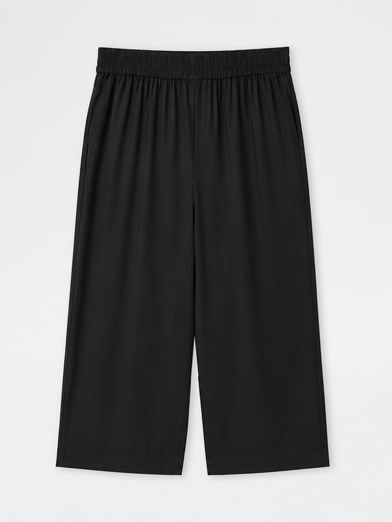 Diza Black Solid Pants