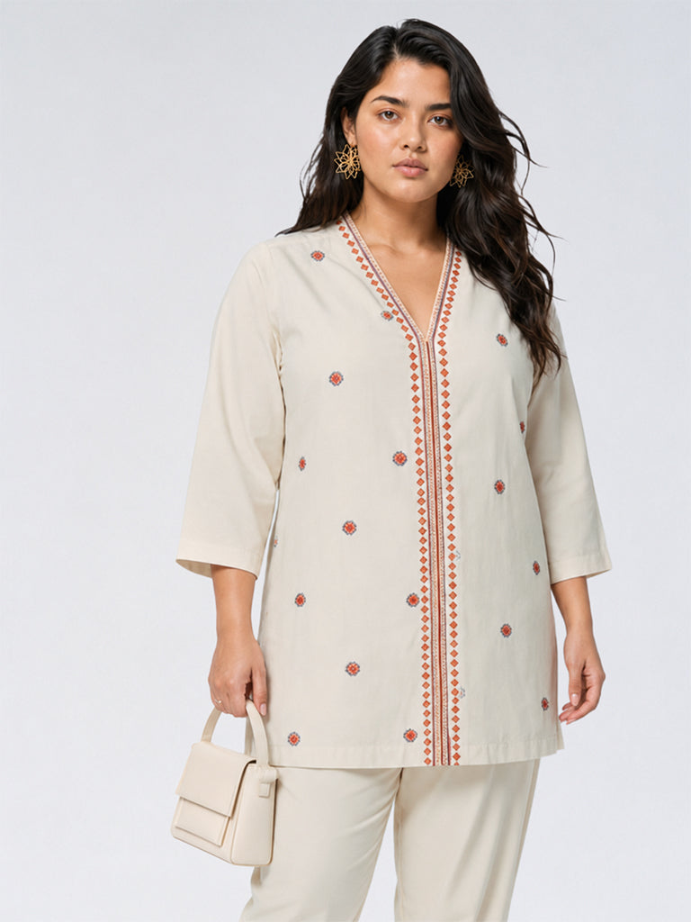 Diza Ivory Floral Embroidered Tunic