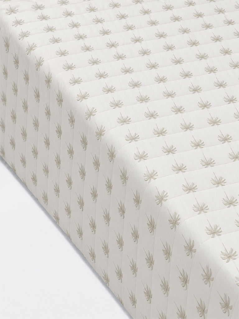 Westside Home Olive Tropical Design Quilted Queen Bed Comforter