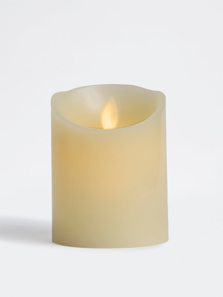Westside Home Ivory Xmas LED Candle