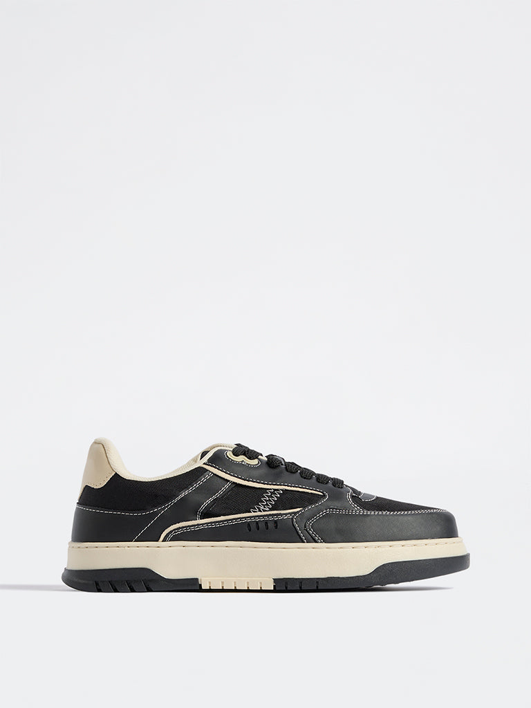 SOLEPLAY Black Lace-Up Sneakers