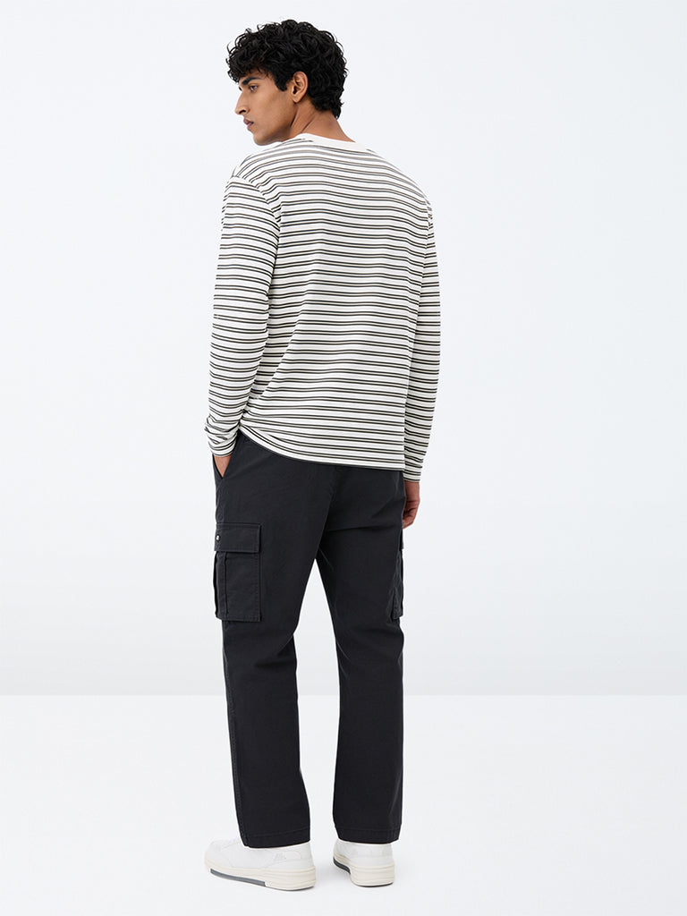 WES Casuals Black Mid-Rise Cotton-Blend Cargo Pants