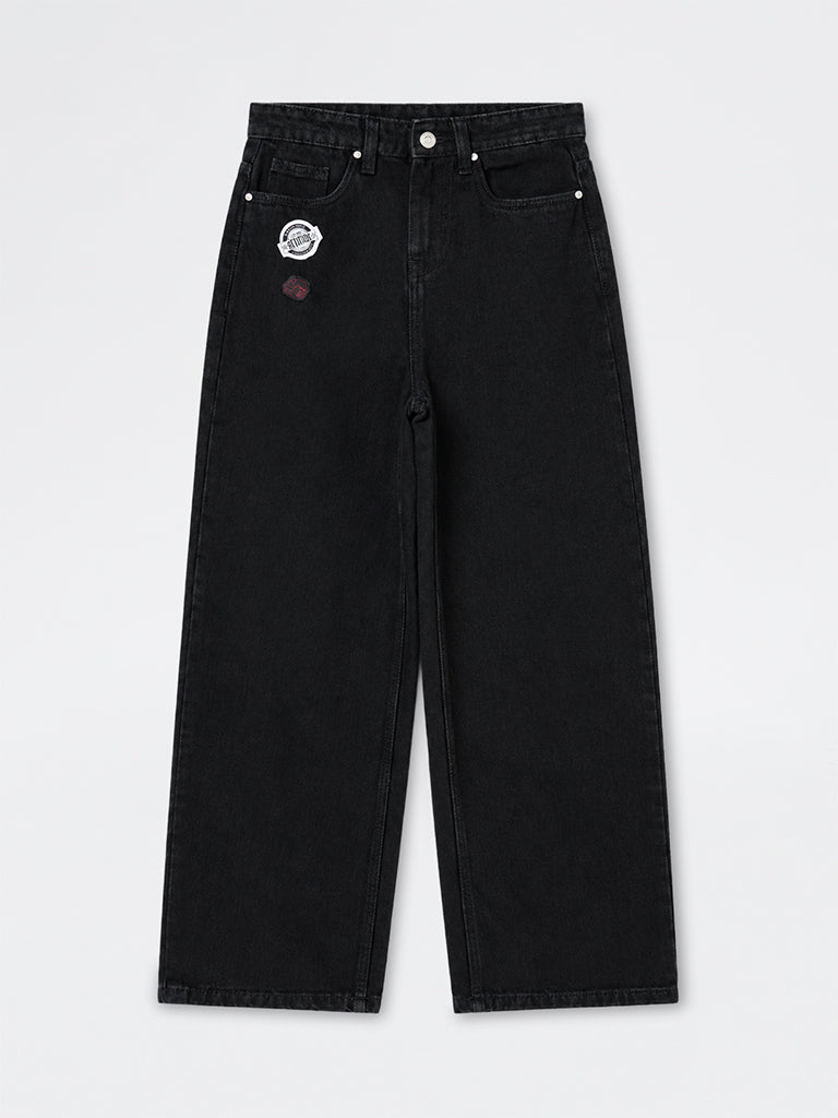 Boys Black Patch-Detail Mid-Rise Relaxed Fit Jeans