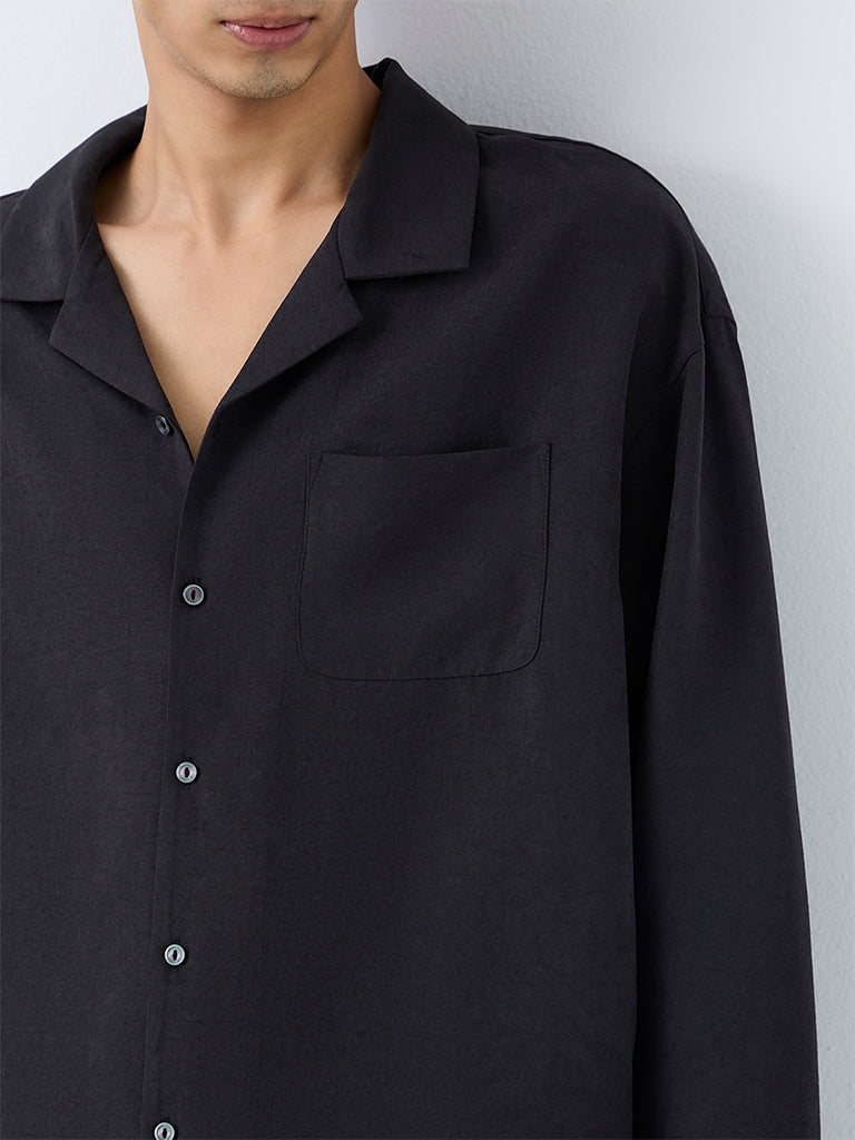 Nuon Black Solid Boxy-Fit Cotton Shirt