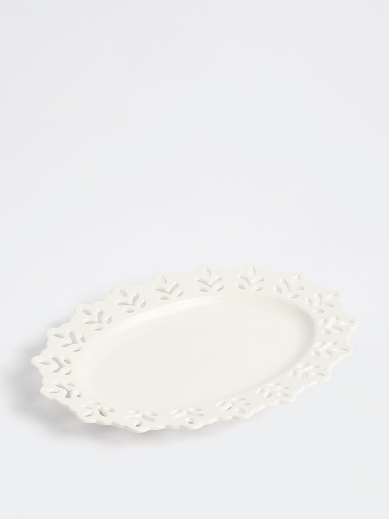 Westside Home White Laser-Cut Porcelain Oval Platter