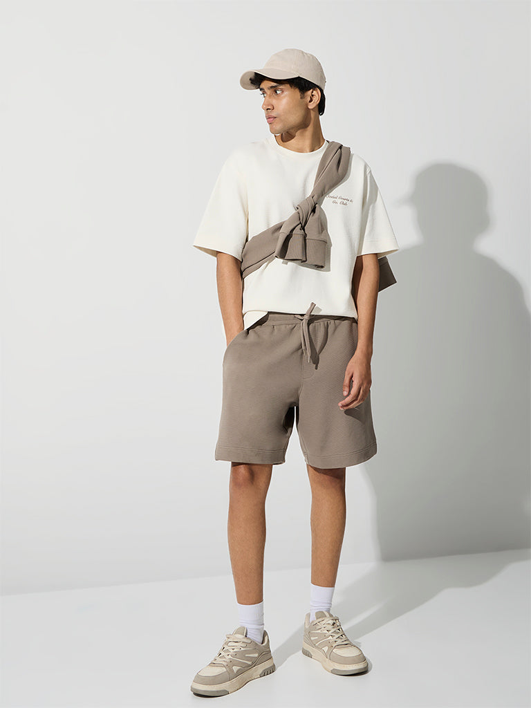 Nuoflexx Taupe Relaxed-Fit Mid-Rise Cotton-Blend Shorts
