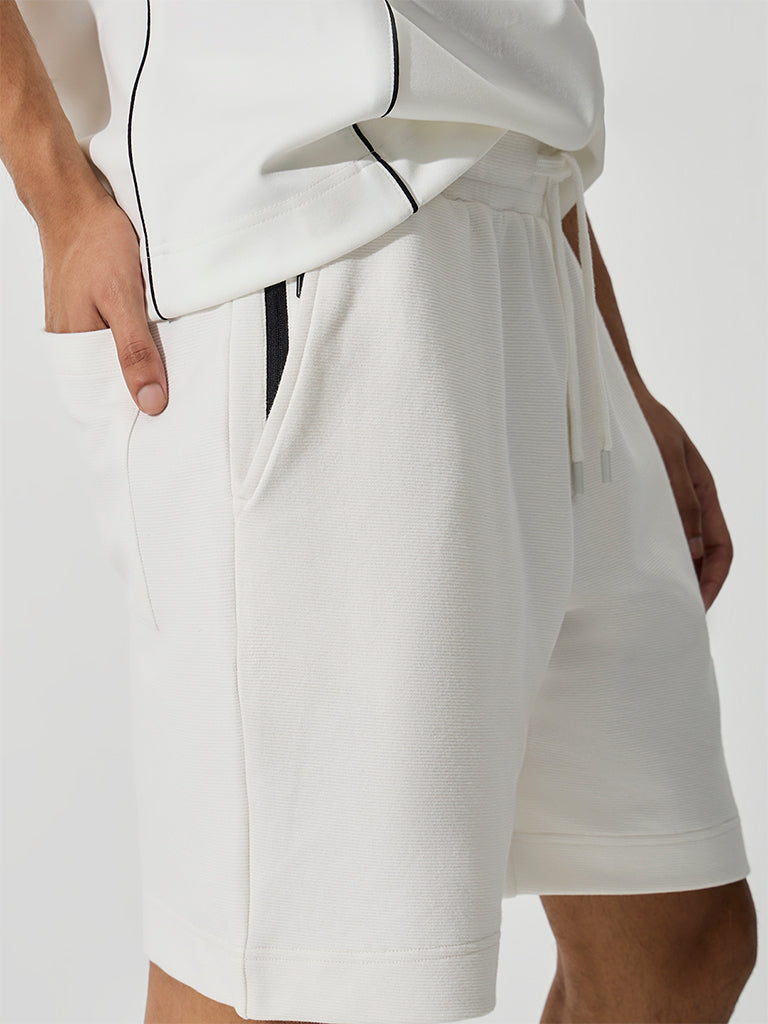 Nuoflexx White Relaxed-Fit Mid-Rise Cotton-Blend Shorts