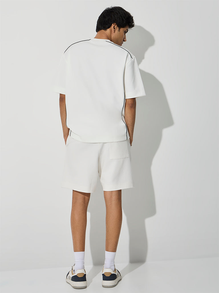Nuoflexx White Relaxed-Fit Mid-Rise Cotton-Blend Shorts