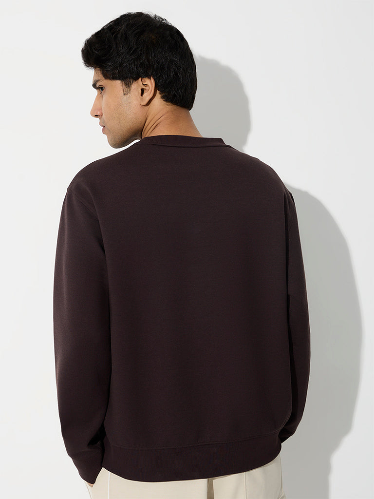 Nuoflexx Dark Brown Patch-Detail Relaxed-Fit Sweatshirt