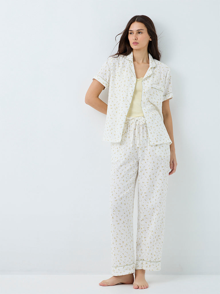 Wunderlove White Floral Printed Cotton Shirt and Pyjamas Set