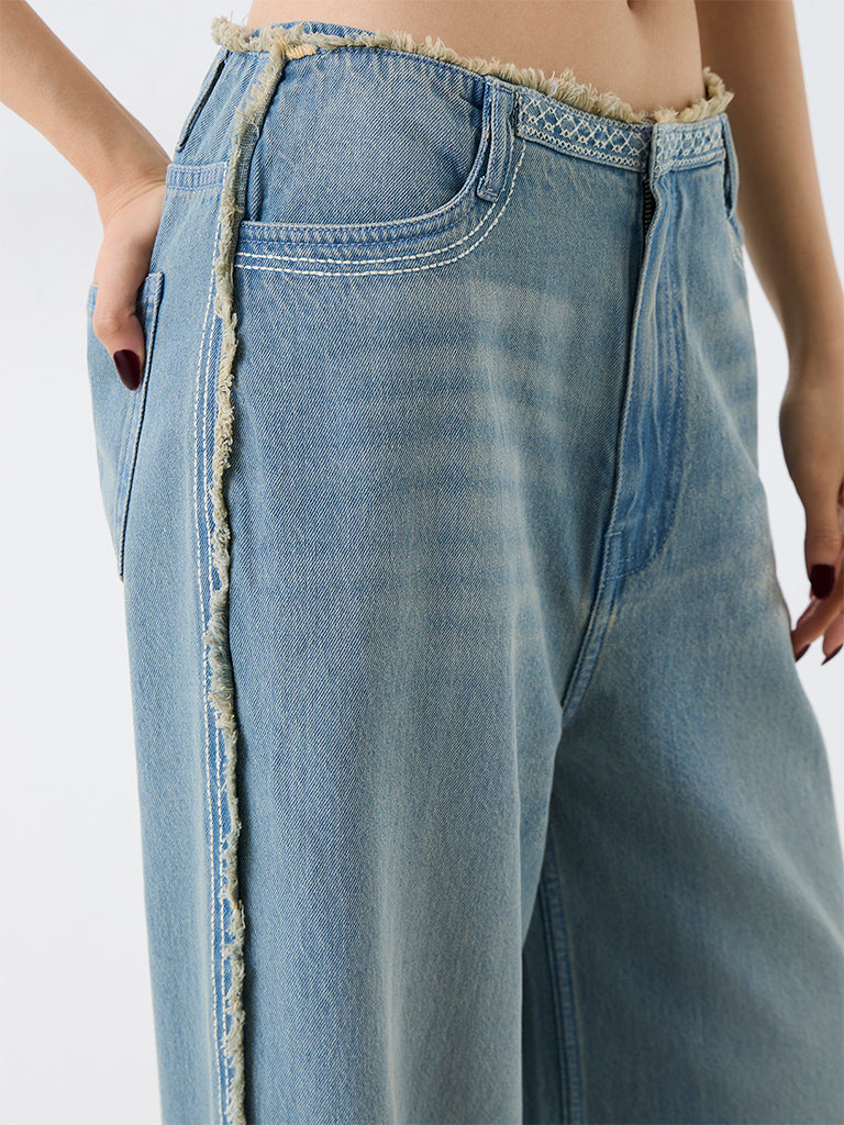 Bombay Paisley Light Blue Washed High-Waist Jeans with Frayed-Trims
