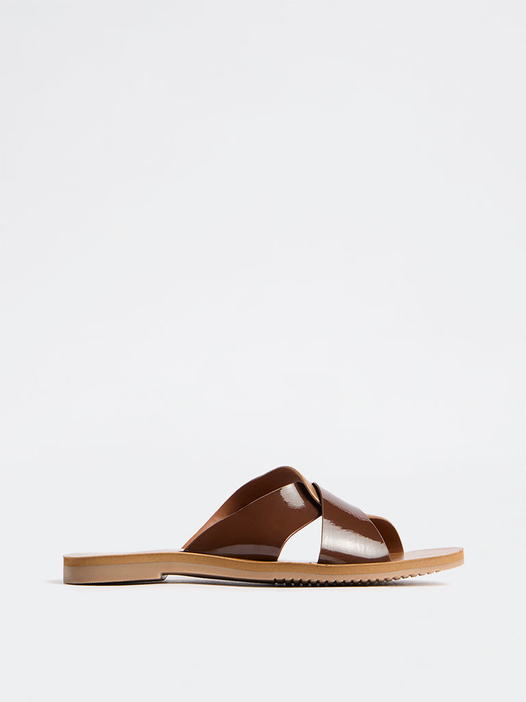LUNA BLU Tan Lock Pattern Slides