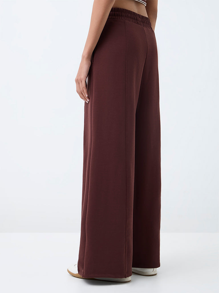 Nuoflexx Dark Brown Panelled High-Rise Track Pants