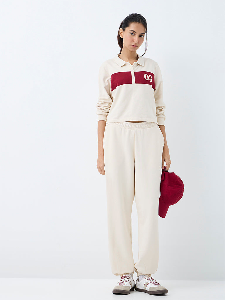 Nuoflexx Off-White Solid High-Rise Joggers