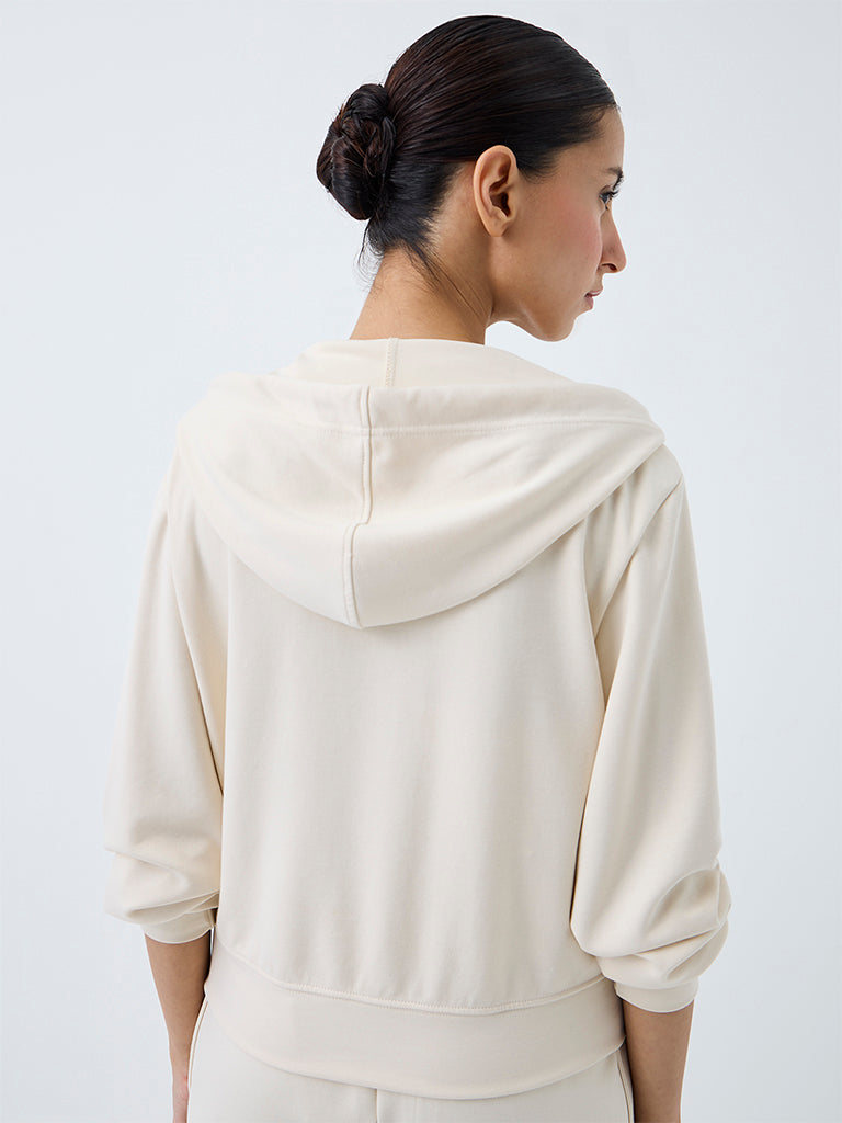Nuoflexx Off-White Solid Hooded Jacket