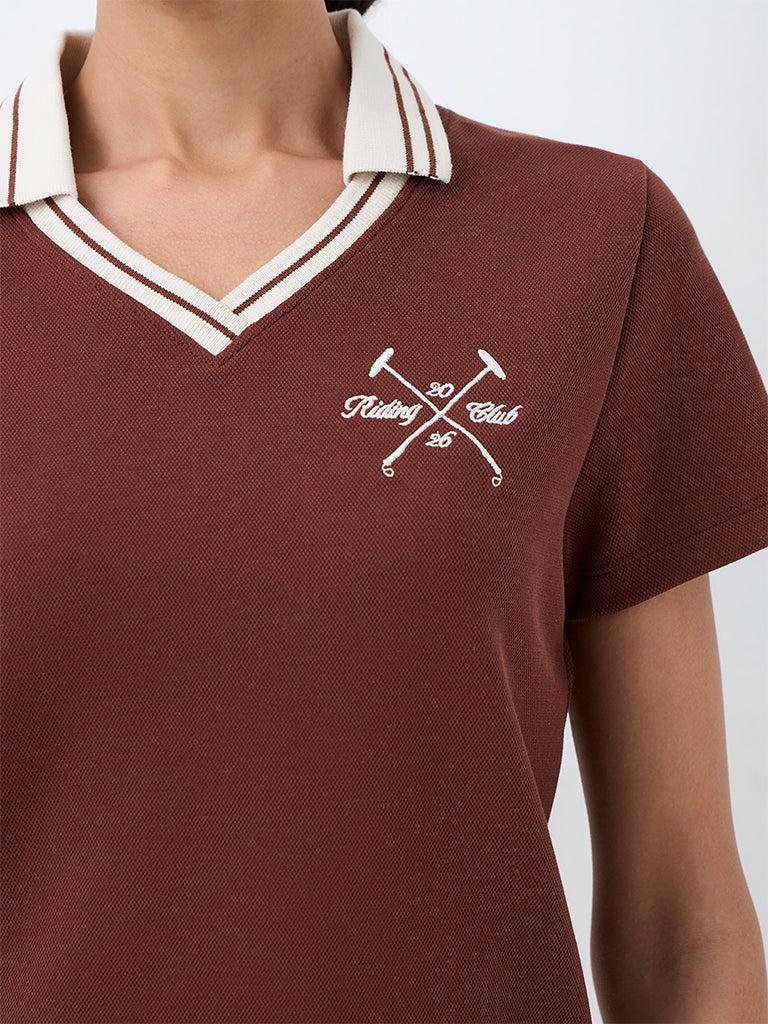 Nuoflexx Brown Text-Embroidered T-Shirt