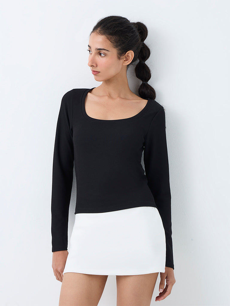 Nuoflexx Black Solid T-Shirt