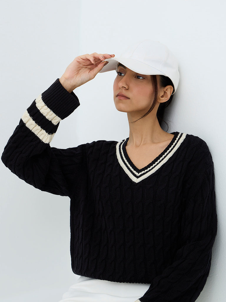 Nuoflexx Black Knit-Textured Sweater