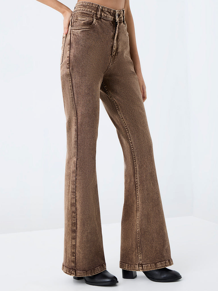 Nuon Brown-Wash High-Waist Bootcut Fit Jeans