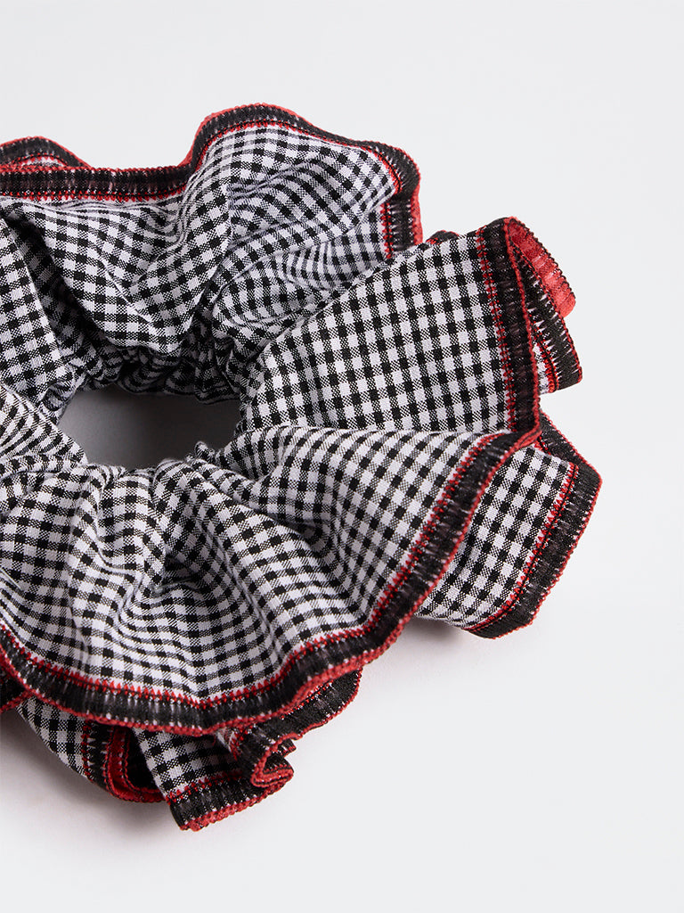 Westside Accessories White and Black Checkered Frill Scrunchie
