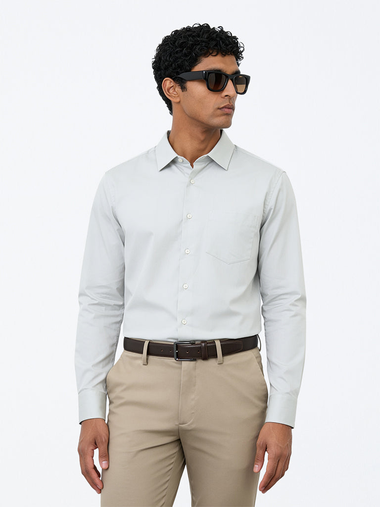 WES Formals Light Grey Solid Slim-Fit Cotton Shirt