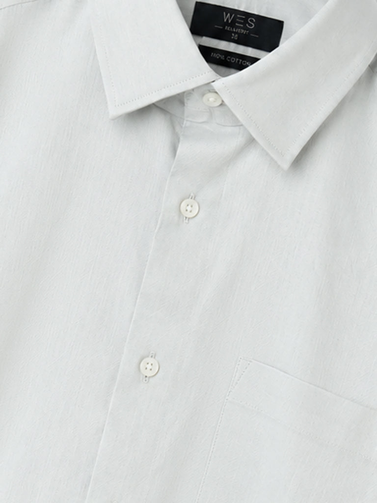 WES Formals Light Grey Solid Slim-Fit Cotton Shirt